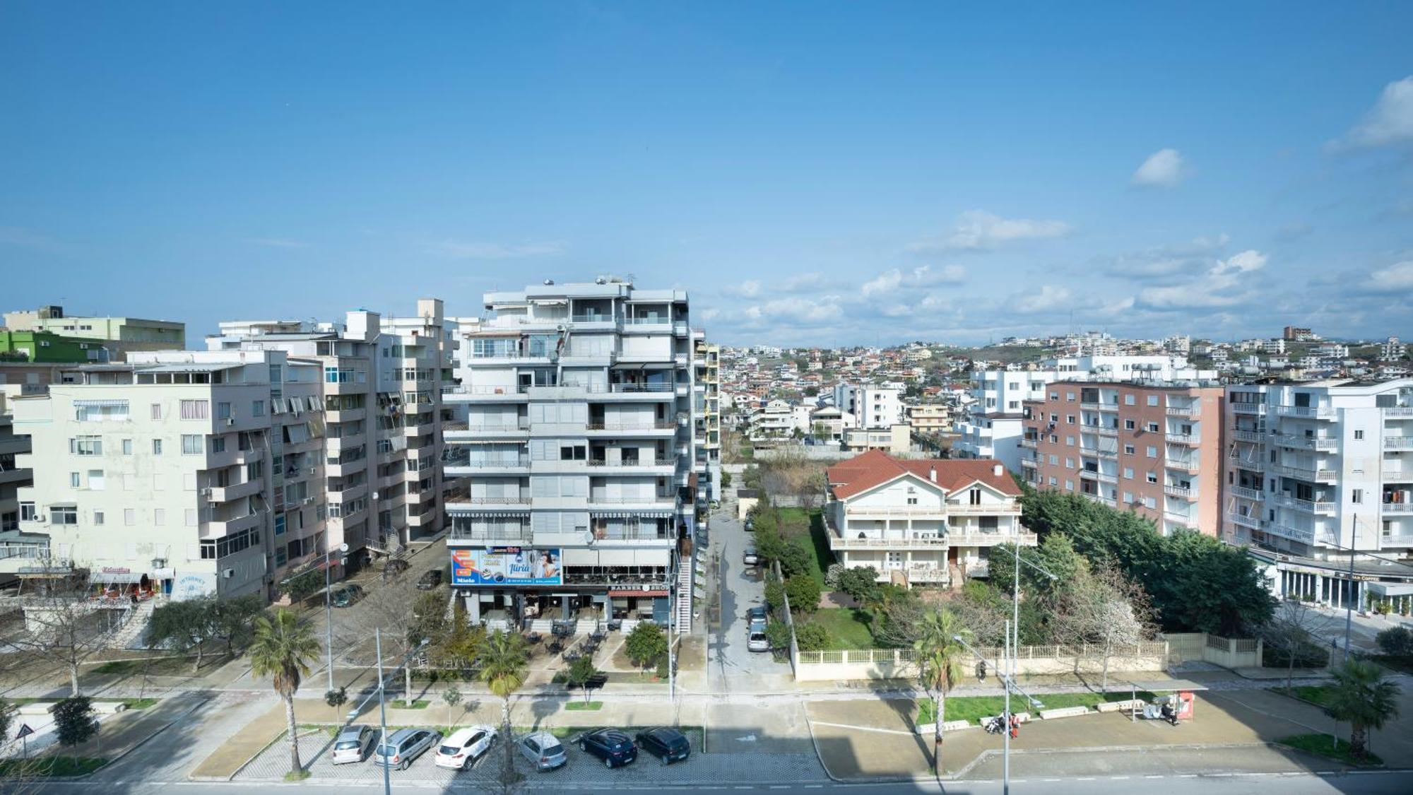 Iliria Apartment Durrës Buitenkant foto